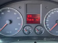 Usata VW Golf VI 102 CV (75 kW) 2008 Nero Utilitaria
