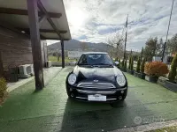 Usata Mini Cooper Coupé 116 CV (85 kW) 2005 Nero Coupé