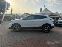 Usata Nissan Qashqai Tekna 110 CV (80 kW) 2015 Bianco SUV