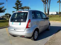 Usata Lancia Musa S 95 CV (69 kW) 2010 Grigio Monovolume