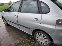 Usata Seat Ibiza 101 CV (74 kW) 2006 Grigio Utilitaria