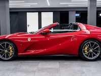 Usata Ferrari 812 799 CV (587 kW) 2024 Rosso corsa Cabrio