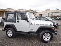 Usata Jeep Wrangler Sport 143 CV (105 kW) 2005 Grigio SUV