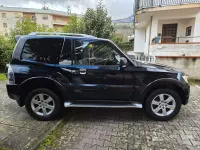 Usata Mitsubishi Pajero Instyle 170 CV (125 kW) 2007 Nero SUV