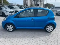 Usata Toyota Aygo 68 CV (50 kW) 2011 Bluazzurro Utilitaria