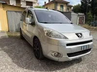 Usata Peugeot Partner 90 CV (66 kW) 2010 Grigio Monovolume
