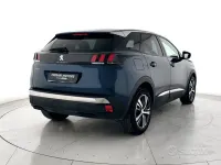 Usata Peugeot 3008 Allure 131 CV (96 kW) 2023 Blu met SUV