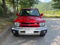 Usata Mitsubishi Pajero 120 CV (88 kW) 2000 Grigio SUV