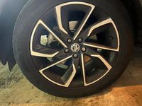 Usata MG ZS Luxury 106 CV (77 kW) 2023 Grigio SUV