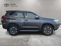 Usata Toyota Land Cruiser Lounge 204 CV (150 kW) 2022 Dark grey met Station wagon