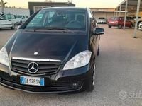 Usata Mercedes A180 Elegance 108 CV (79 kW) 2009 Nero Berlina