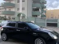 Usata Alfa Romeo Giulietta Distinctive 105 CV (77 kW) 2015 Nero Utilitaria