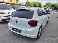 Usata VW Polo Comfortline 95 CV (69 kW) 2019 Bianco Utilitaria