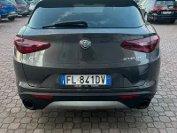 Usata Alfa Romeo Stelvio Executive 210 CV (154 kW) 2017 Grigio SUV