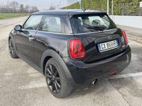 Usata Mini ONE 75 CV (55 kW) 2016 Nero Utilitaria