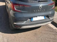 Usata Renault Captur 100 CV (73 kW) 2023 Blu SUV