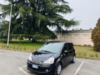 Usata Renault Modus 90 CV (66 kW) 2012 Nero Monovolume