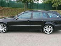 Usata Mercedes E320 224 CV (164 kW) 2007 Nero Station wagon