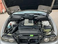 Usata BMW 530 193 CV (141 kW) 2003 Grigio Station wagon