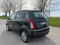 Usata Lancia Musa 101 CV (74 kW) 2008 Nero Monovolume