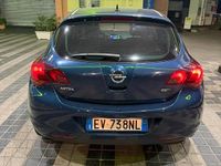 Usata Opel Astra 125 CV (91 kW) 2014 Blu Berlina