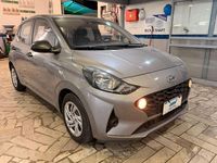 Usata Hyundai i10 67 CV (49 kW) 2022 Gray Utilitaria