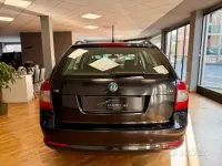 Usata Skoda Octavia Elegance 105 CV (77 kW) 2012 Nero Berlina