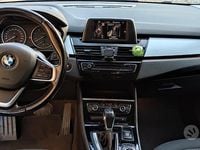 Usata BMW 218 Advantage 150 CV (110 kW) 2016 Blu Station wagon