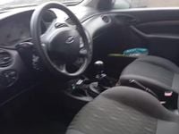 Usata Ford Focus 110 CV (80 kW) 2004 Grigio Berlina