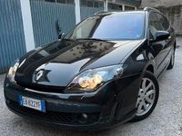 Usata Renault Laguna III 150 CV (110 kW) 2010 Nero Station wagon