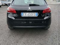 Begagnad Peugeot 308 Style 131 HK (96 kW) 2019 Sedan