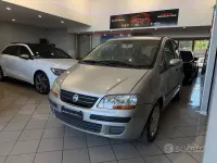 Usata Fiat Idea Emotion 95 CV (69 kW) 2004 Grigio Monovolume