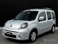 Usata Renault Kangoo 90 CV (66 kW) 2011 Grigio Monovolume