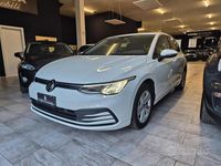 Usata VW Golf VIII Life 110 CV (80 kW) 2022 Bianco Berlina