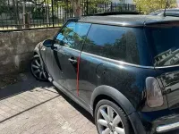 Begagnad Mini One D 75 HK (55 kW) 2004 Svart Halvkombi