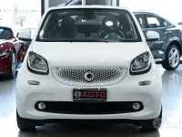 Usata Smart ForTwo Cabrio Brabus 90 CV (66 kW) 2018 Bianco perlato mettallizzato Cabrio