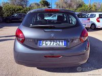 Usata Peugeot 208 Allure 81 CV (59 kW) 2016 Utilitaria