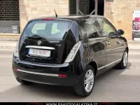 Usata Lancia Ypsilon 75 CV (55 kW) 2011 Nero Utilitaria