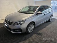 Begagnad Peugeot 308 SW Allure 131 HK (96 kW) 2021 Grå Kombi