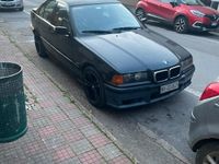 Usata BMW 325 116 CV (85 kW) 1992 Nero Berlina