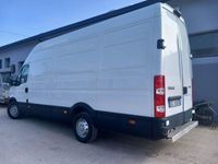 usata Iveco Daily 35C15LV BTor 3.0 HPT PL-TA-RG Furgone