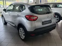 Usata Renault Captur 120 CV (88 kW) 2015 Argento SUV