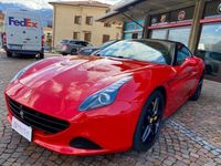 Usata Ferrari California 560 CV (411 kW) 2015 Rosso Cabrio