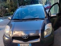 Usata Toyota Yaris 2009 Grigio Utilitaria