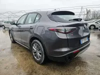 Usado Alfa Romeo Stelvio Super 209 CV (153 kW) 2023 Gris SUV