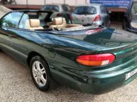 Usata Chrysler Stratus 133 CV (97 kW) 1996 Verde Cabrio