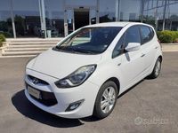 Usata Hyundai ix20 Comfort 90 CV (66 kW) 2015 Bianco / pastello Utilitaria