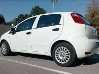 Usata Fiat Grande Punto Street 69 CV (50 kW) 2015 Bianco Utilitaria