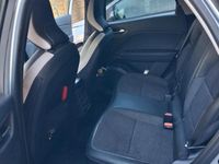 Usata Renault Captur 100 CV (73 kW) 2023 Grigio SUV