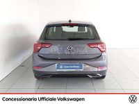 Usata VW Polo Life 95 CV (69 kW) 2023 Grigio Utilitaria
